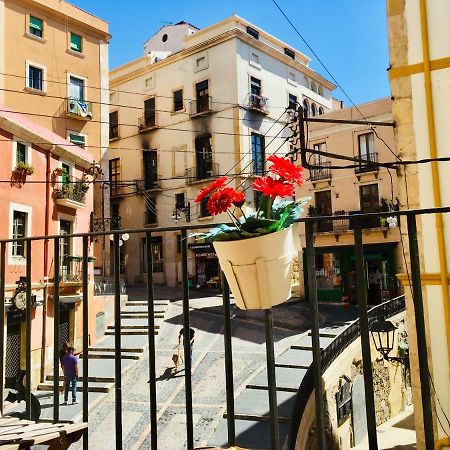 Apartamento En Plaza Sedassos Centro Historico Tarragona Eksteriør bilde