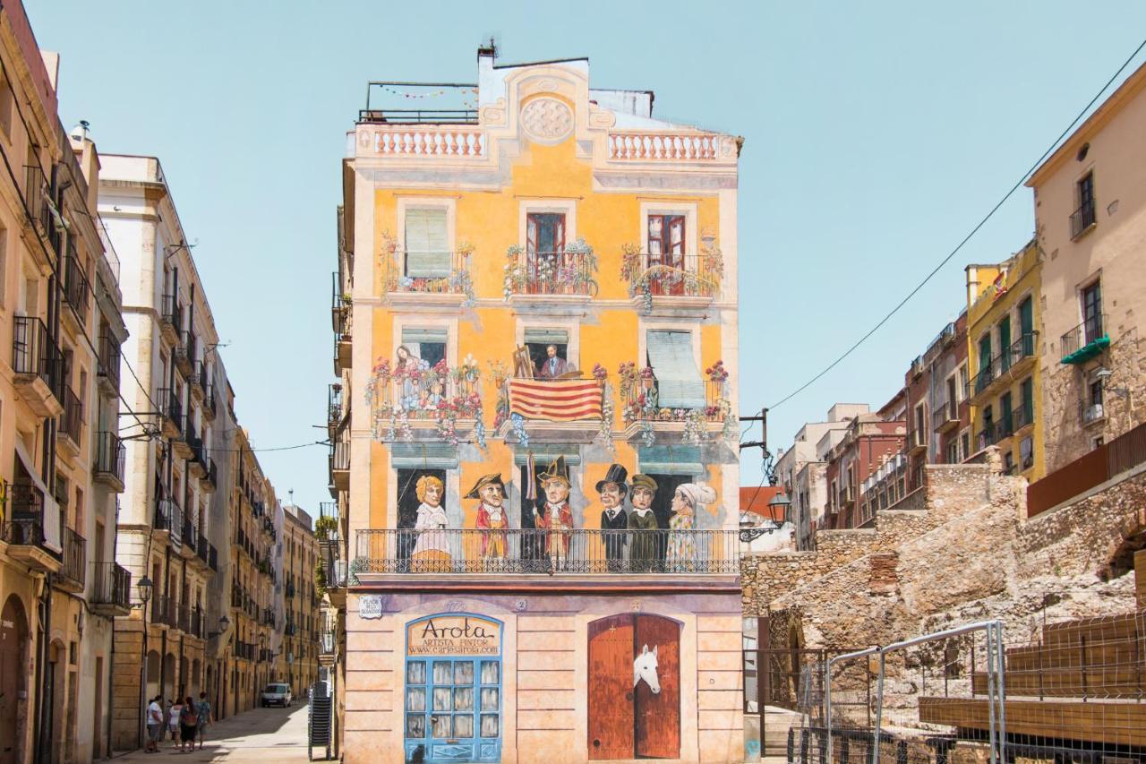 Apartamento En Plaza Sedassos Centro Historico Tarragona Eksteriør bilde
