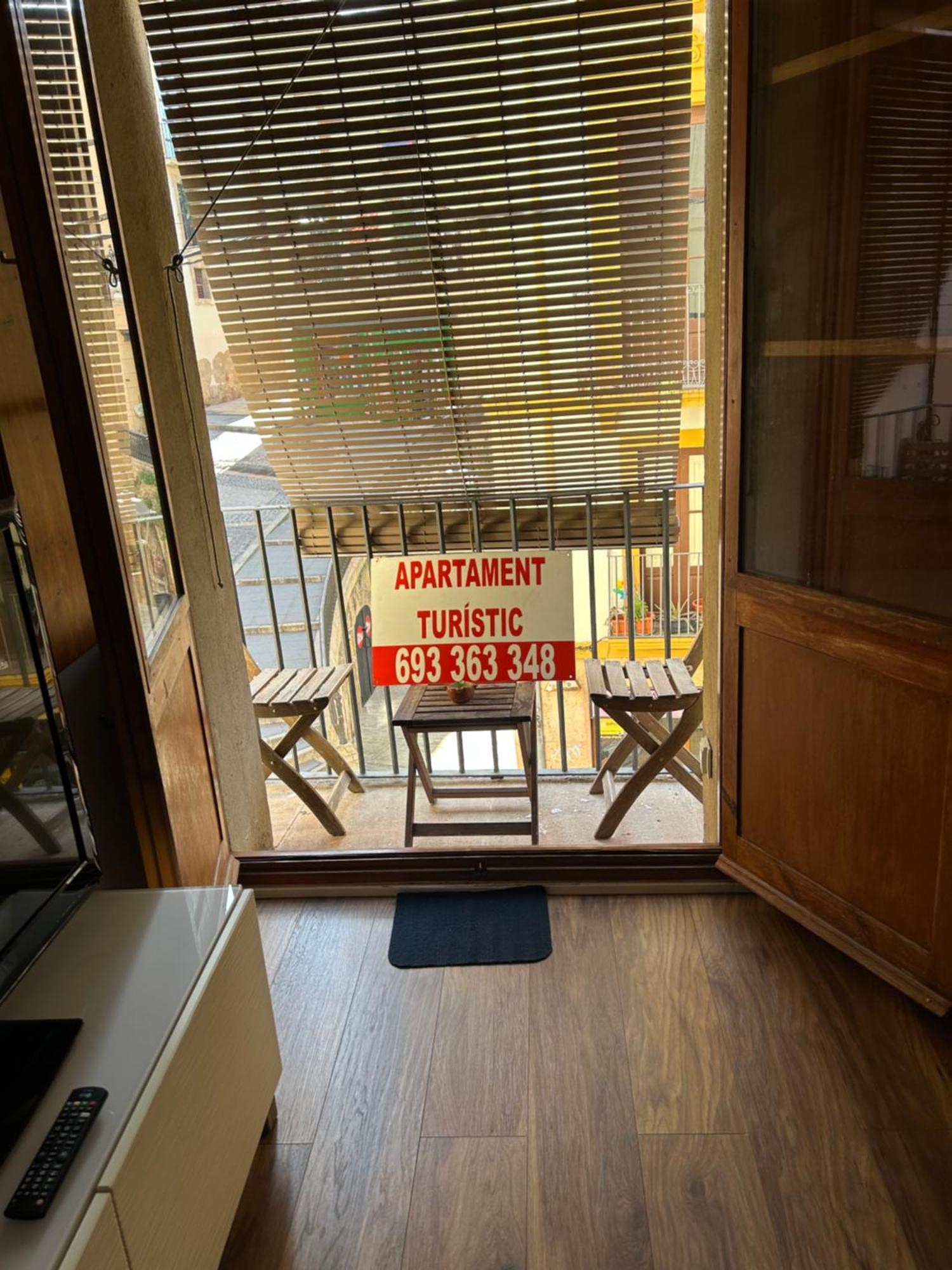 Apartamento En Plaza Sedassos Centro Historico Tarragona Eksteriør bilde