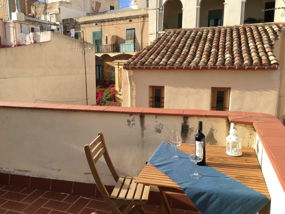 Apartamento En Plaza Sedassos Centro Historico Tarragona Eksteriør bilde