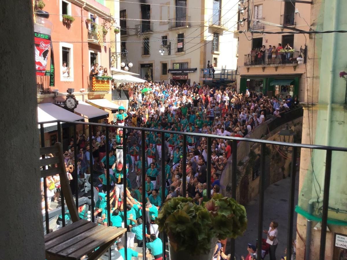 Apartamento En Plaza Sedassos Centro Historico Tarragona Eksteriør bilde